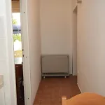 Apartman With Parking Space - 7468