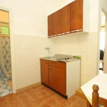 Apartment With A Parking Space - 7468 Labin (Istria)
