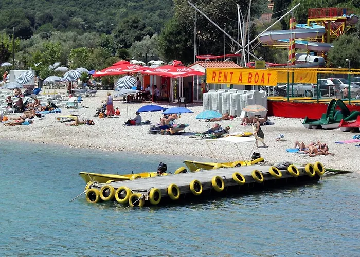 With Parking Space - 7468 * Labin (Istria)